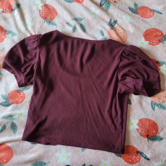 AEROPOSTALE cropped puff sleeve square neck burgundy top size M - Picture 3 of 3